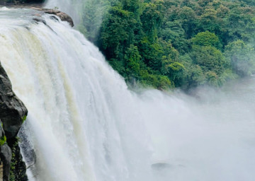Athirapally Waterfalls with Oberon Tours